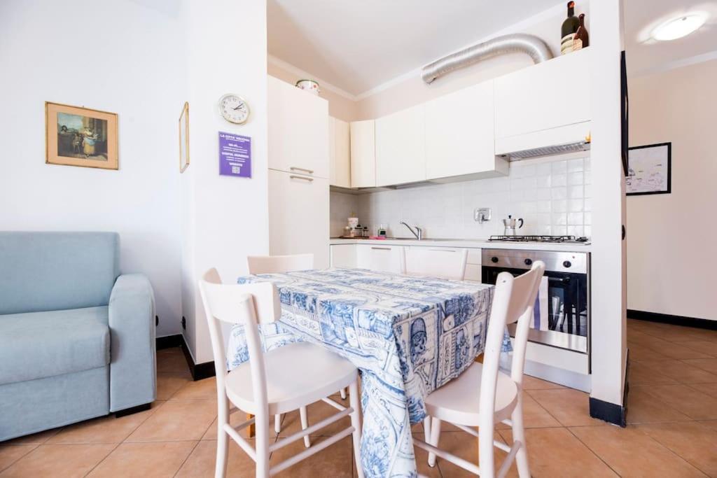 Prione'S Apartment Генуа Екстериор снимка